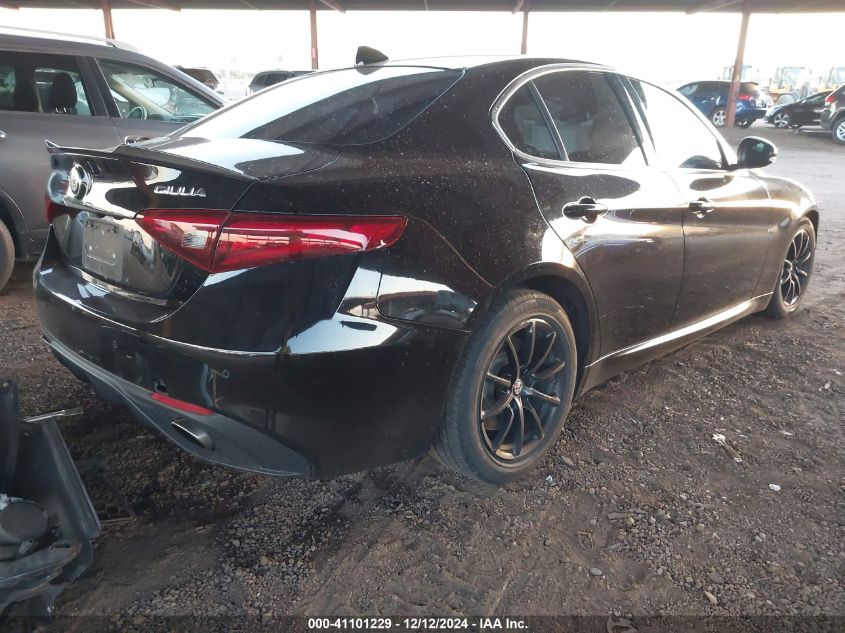 VIN ZARFAEBN8J7564796 2018 ALFA ROMEO GIULIA no.4