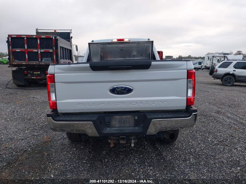 VIN 1FT7W2BT6HEF43514 2017 FORD F-250 no.16