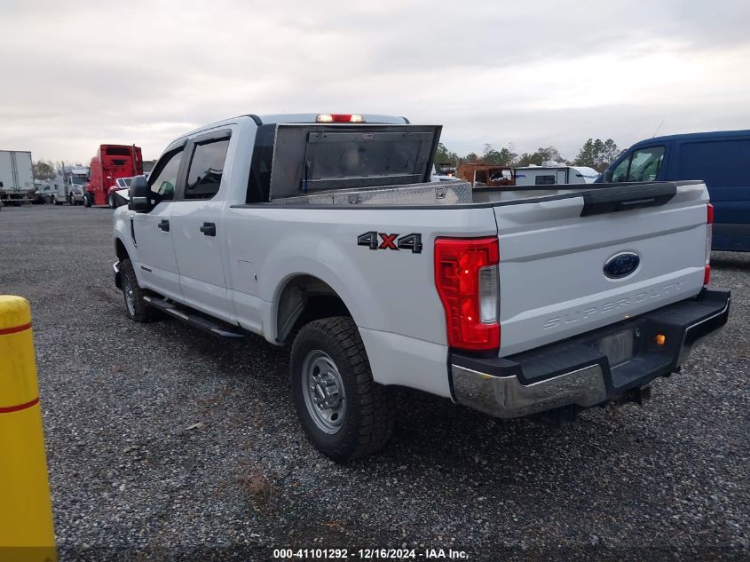 VIN 1FT7W2BT6HEF43514 2017 FORD F-250 no.3