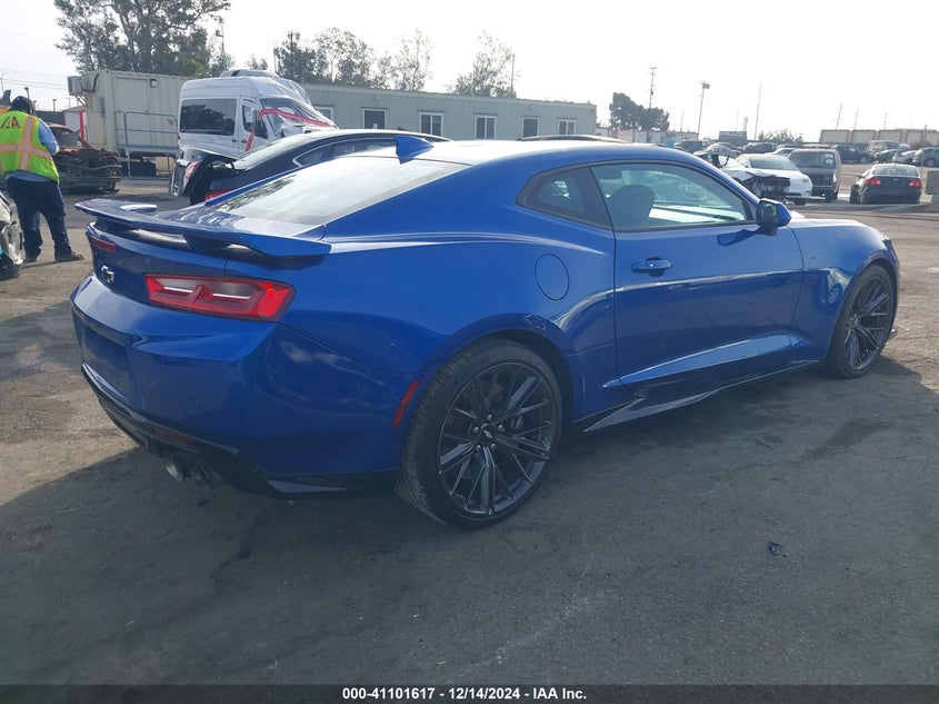 2017 CHEVROLET CAMARO VIN: 1G1FJ1R67H0197323