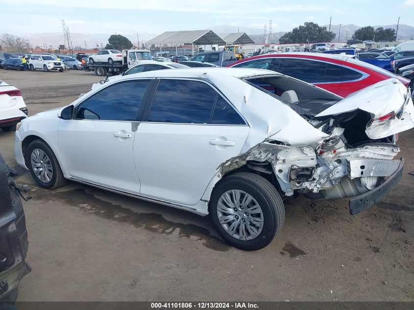 2014 TOYOTA CAMRY LE - 4T4BF1FK2ER431494
