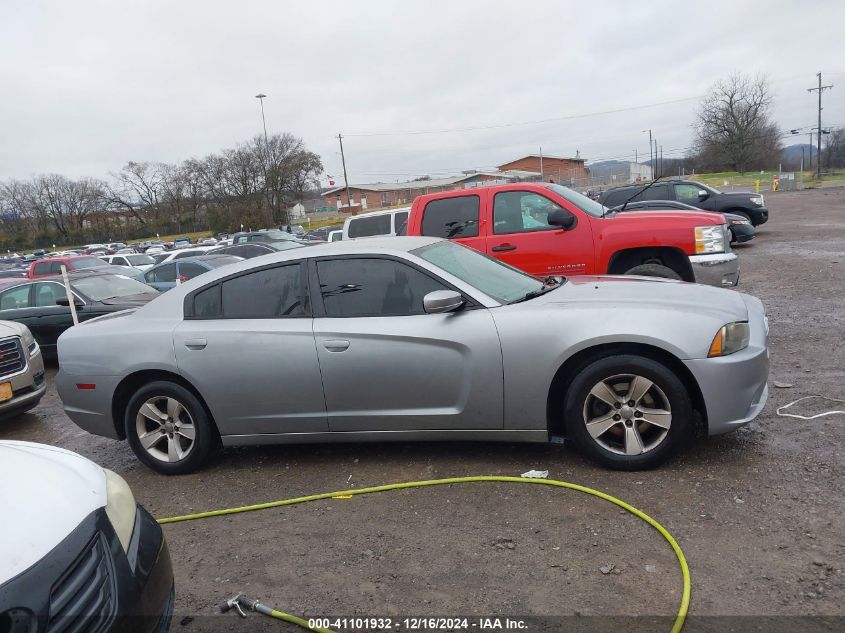 VIN 2C3CDXBG2DH613652 2013 Dodge Charger, SE no.13