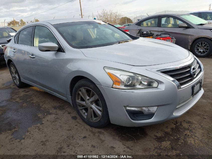 VIN 1N4AL3AP0DN457558 2013 Nissan Altima, 2.5 SV no.1