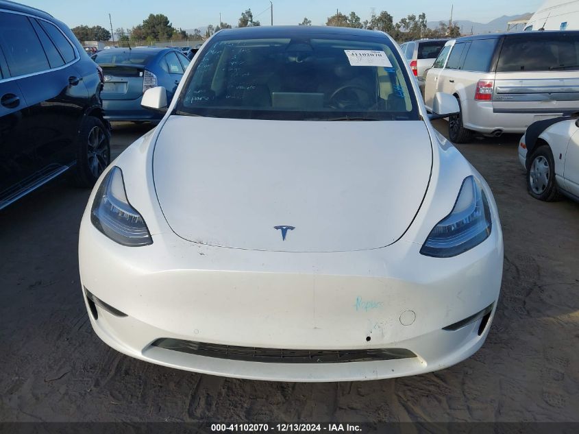 2022 Tesla Model Y Long Range Dual Motor All-Wheel Drive VIN: 7SAYGDEE7NF511646 Lot: 41102070