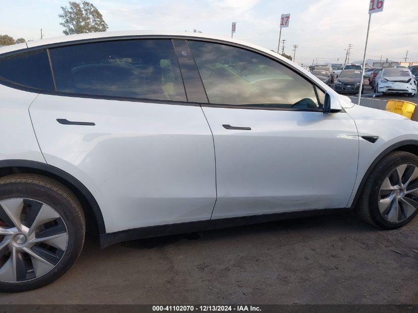 2022 Tesla Model Y Long Range Dual Motor All-Wheel Drive VIN: 7SAYGDEE7NF511646 Lot: 41102070