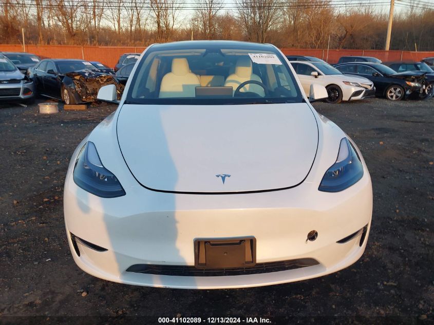 2024 Tesla Model Y Long Range Dual Motor All-Wheel Drive VIN: 7SAYGDEE9RF180607 Lot: 41102089