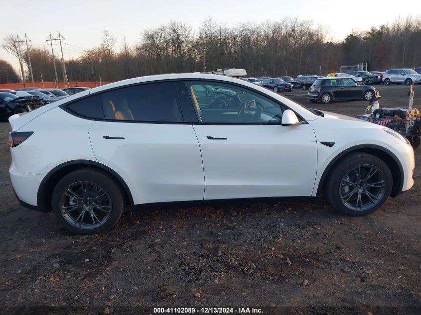 2024 Tesla Model Y Long Range Dual Motor All-Wheel Drive VIN: 7SAYGDEE9RF180607 Lot: 41102089