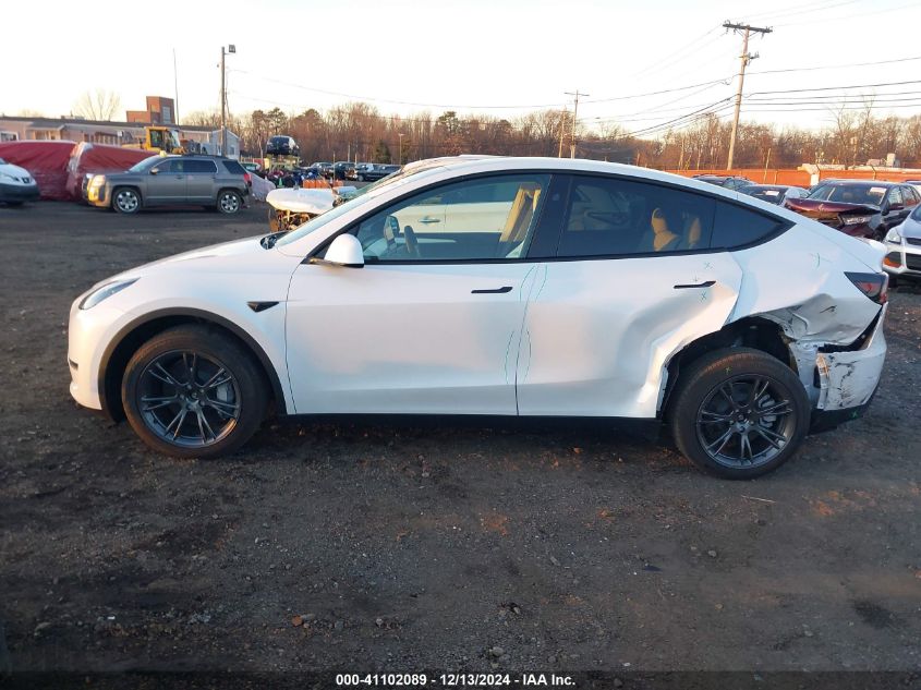 2024 Tesla Model Y Long Range Dual Motor All-Wheel Drive VIN: 7SAYGDEE9RF180607 Lot: 41102089