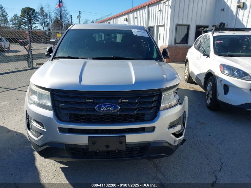 VIN 1FM5K8AR3HGC56563 2017 Ford Utility Police Inte... no.12