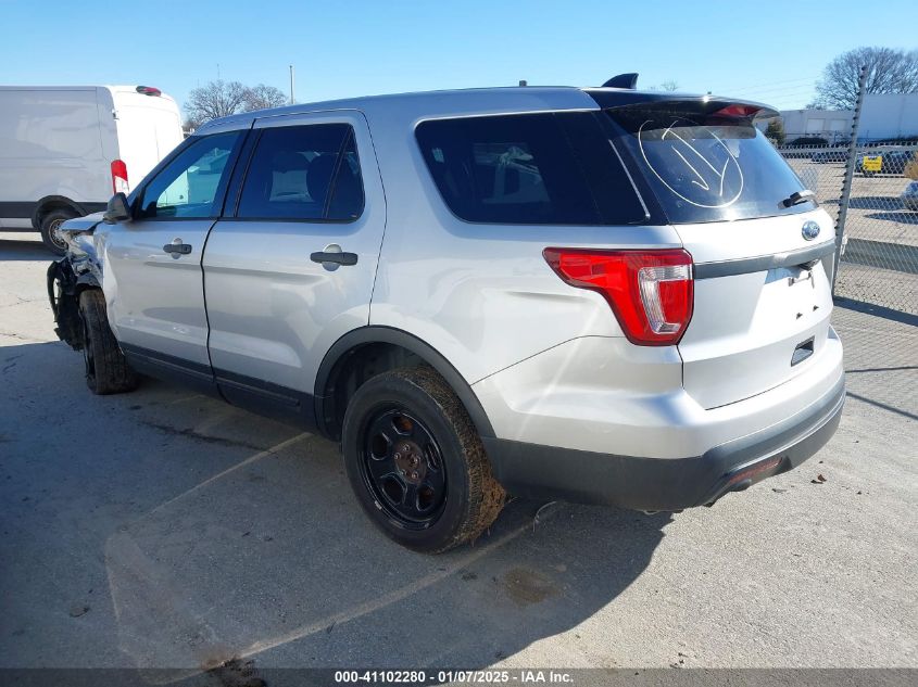 VIN 1FM5K8AR3HGC56563 2017 Ford Utility Police Inte... no.3