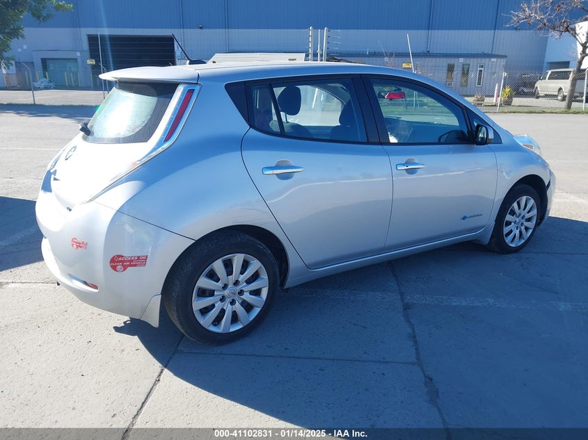 Vin: 1n4bz0cp7hc309472, lot: 41592956, nissan leaf s 20174