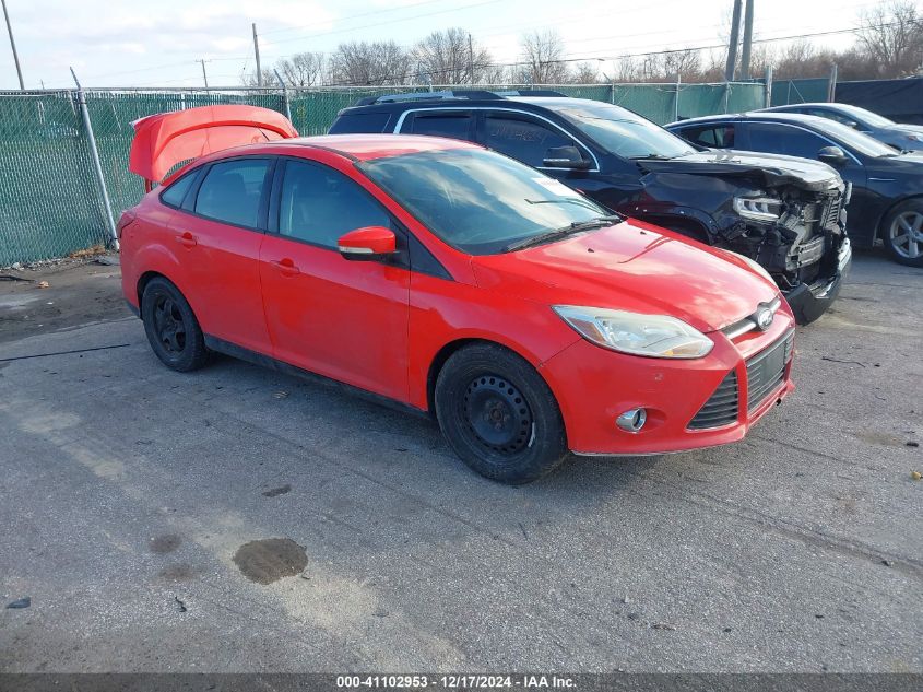 VIN 1FADP3F27DL371092 2013 Ford Focus, SE no.1