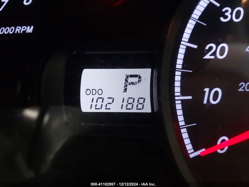 2011 Toyota Sienna Base V6 VIN: 5TDZK3DC3BS124884 Lot: 41102957