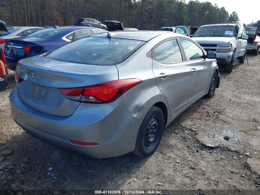 VIN 5NPDH4AE9GH753793 2016 Hyundai Elantra, SE no.4