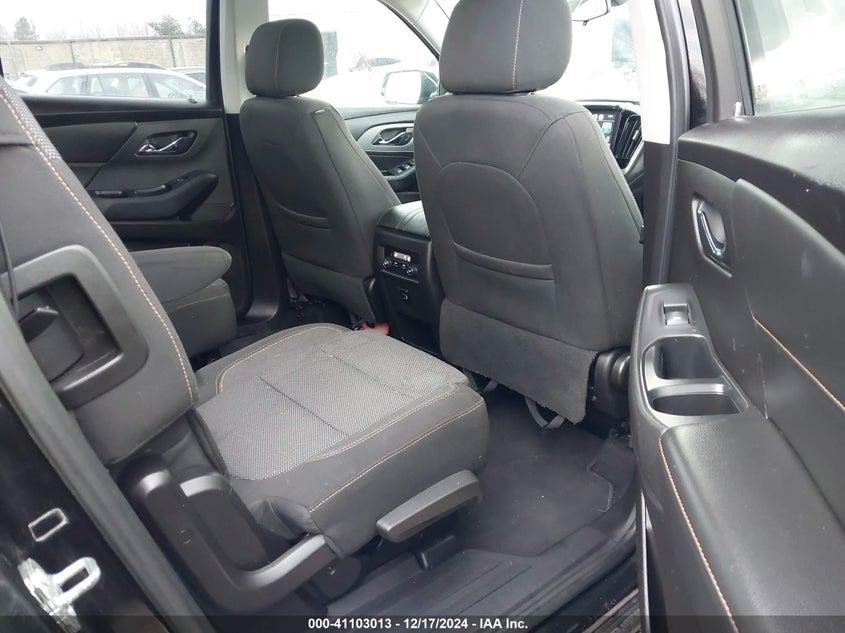2018 CHEVROLET TRAVERSE LT - 1GNERGKW4JJ111658