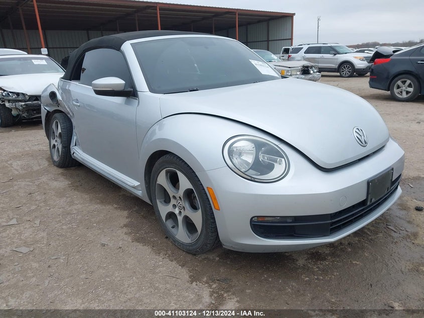 2013 VOLKSWAGEN BEETLE 2.5L - 3VW5X7AT0DM821473