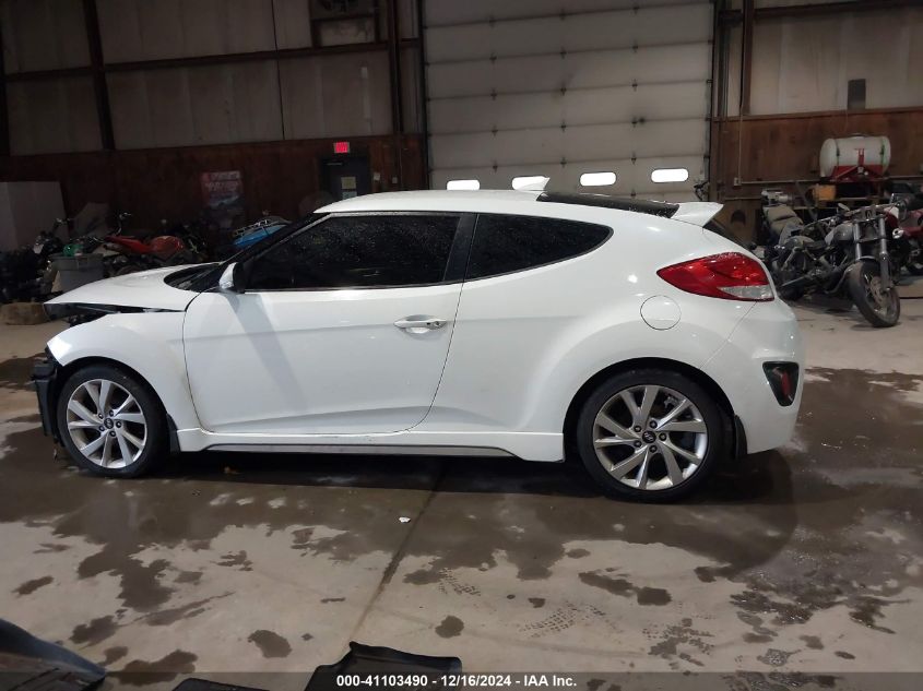 2016 Hyundai Veloster Turbo VIN: KMHTC6AE1GU249679 Lot: 41103490