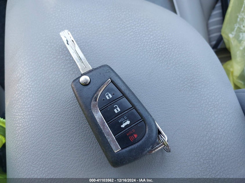 2021 TOYOTA CAMRY SE - 4T1G11AK6MU409874