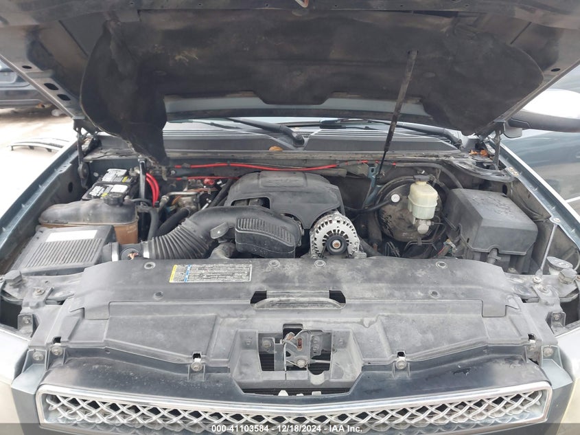 2008 Chevrolet Tahoe Ltz VIN: 1GNFC13038R151982 Lot: 41103584