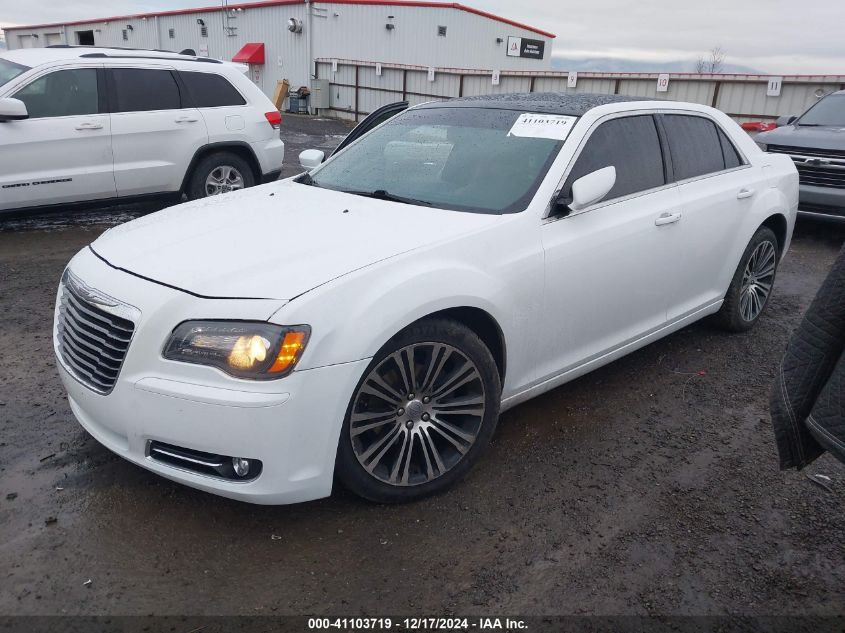 VIN 2C3CCABG3EH180988 2014 Chrysler 300, 300S no.2