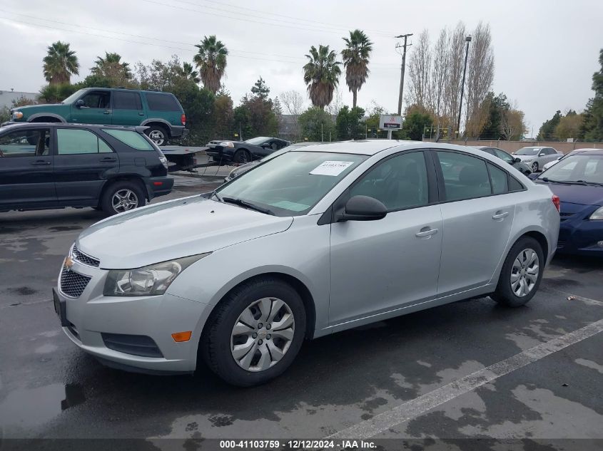 VIN 1G1PA5SG7E7463697 2014 CHEVROLET CRUZE no.2