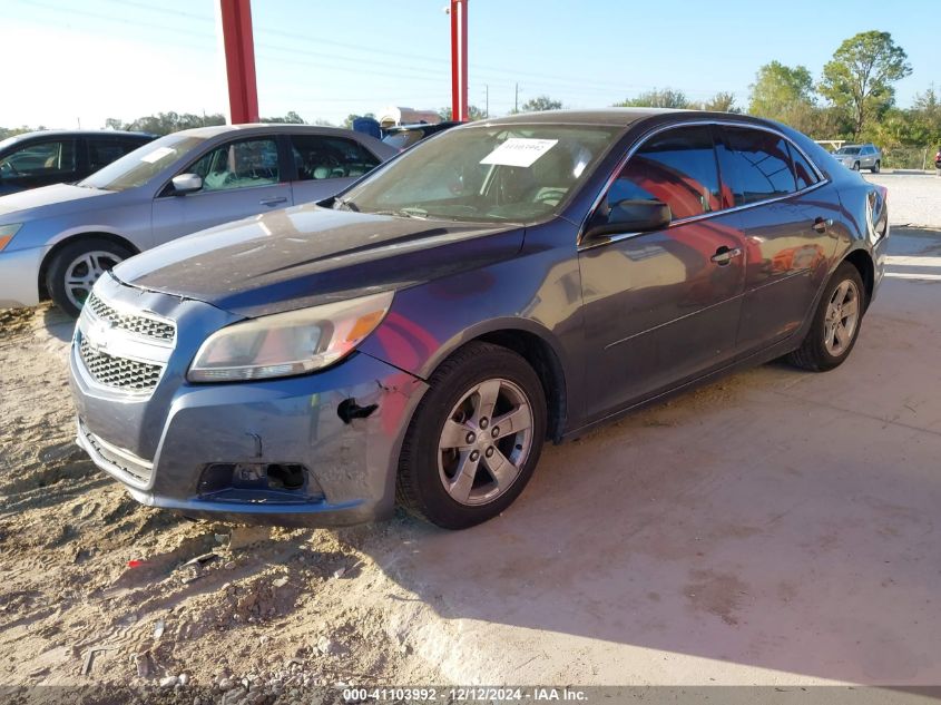 VIN 1G11B5SAXDF152591 2013 CHEVROLET MALIBU no.2