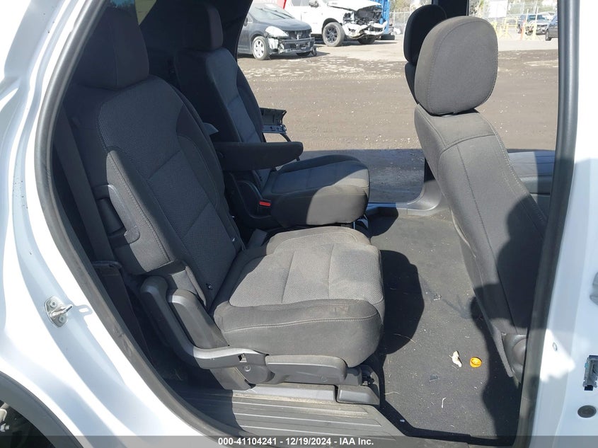 2023 CHEVROLET TRAVERSE FWD LT CLOTH - 1GNERGKW8PJ164887