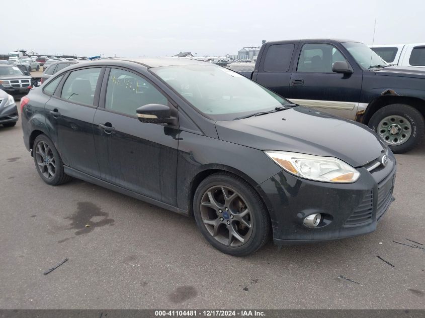 VIN 1FADP3F23DL381859 2013 FORD FOCUS no.1