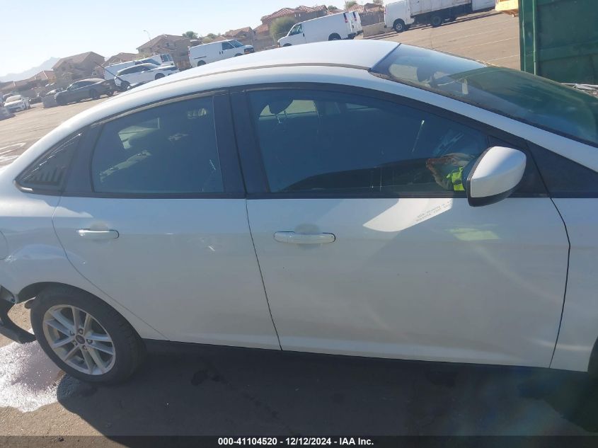 VIN 1FADP3F20JL295498 2018 Ford Focus, SE no.13