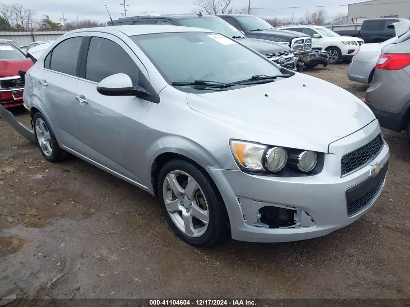 VIN 1G1JE5SH9D4105374 2013 CHEVROLET SONIC no.1