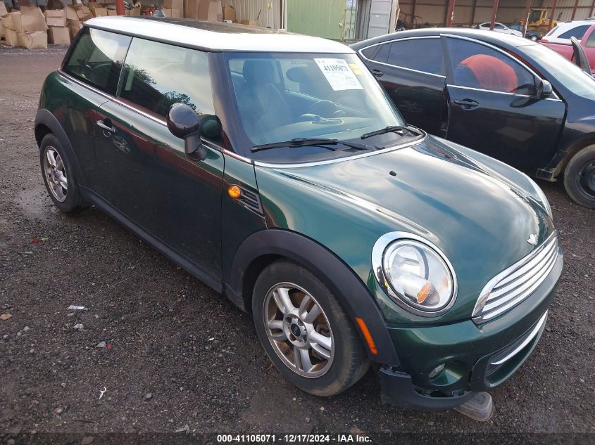 VIN WMWSU3C54DT677852 2013 MINI HARDTOP no.1