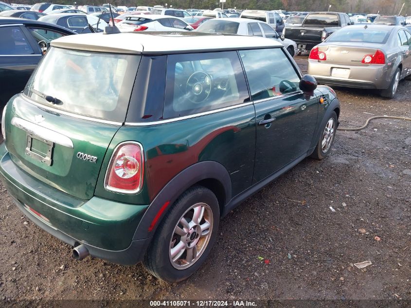 VIN WMWSU3C54DT677852 2013 MINI HARDTOP no.4