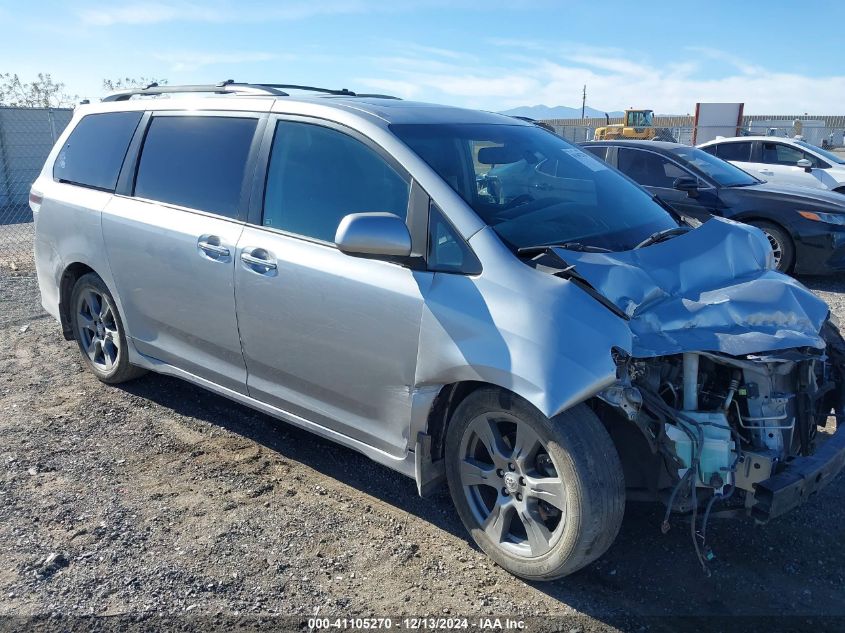 VIN 5TDXZ3DC9HS766473 2017 Toyota Sienna, SE no.1