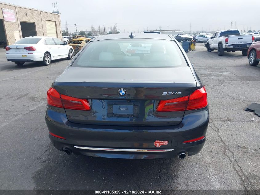 VIN WBAJA9C5XJB034625 2018 BMW 5 Series, 530E Iperf... no.17