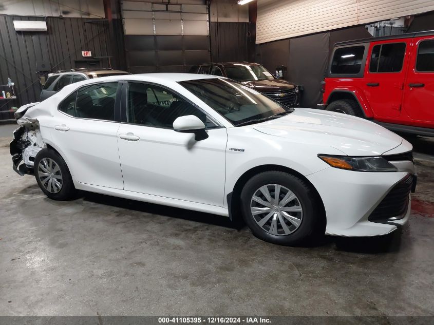 VIN 4T1B31HK2JU504390 2018 Toyota Camry, Hybrid LE no.13