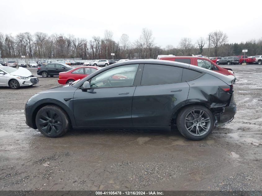 2024 Tesla Model Y Long Range Dual Motor All-Wheel Drive VIN: 7SAYGDEE6RA329410 Lot: 41105478