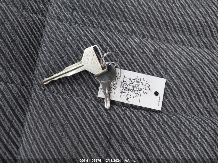 1993 Toyota Pickup 1/2 Ton Short Whlbse Dx VIN: 4TARN01P2PZ098969 Lot: 41105575