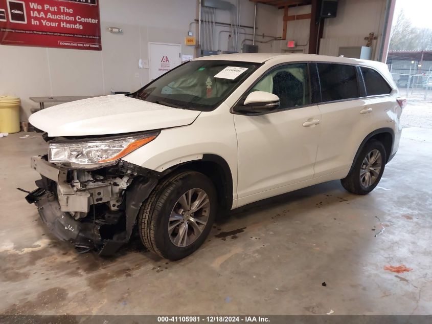 VIN 5TDZKRFH7FS103070 2015 Toyota Highlander, Le Pl... no.2