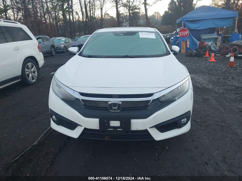 VIN 2HGFC1F94HH637124 2017 HONDA CIVIC TOURING