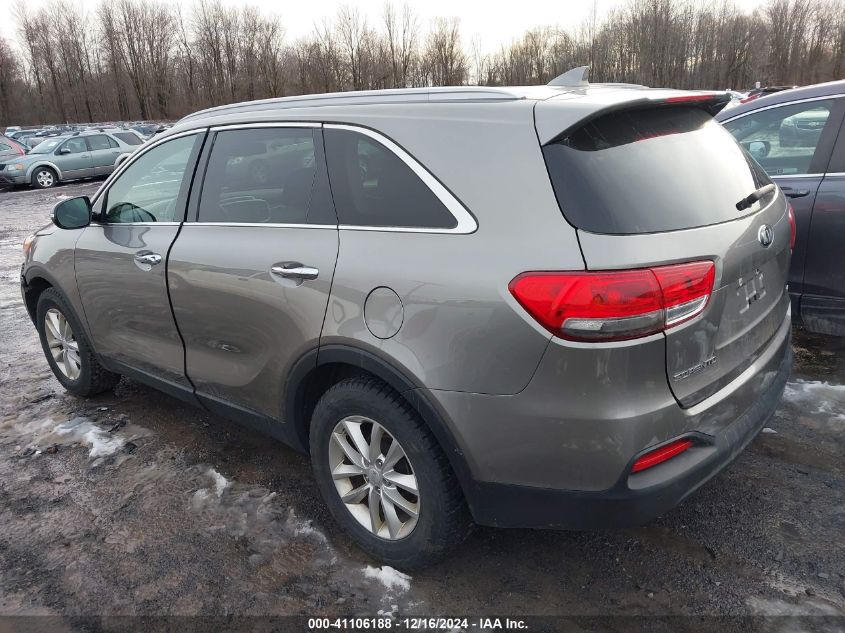 VIN 5XYPG4A30HG266909 2017 KIA Sorento, 2.4L Lx no.3