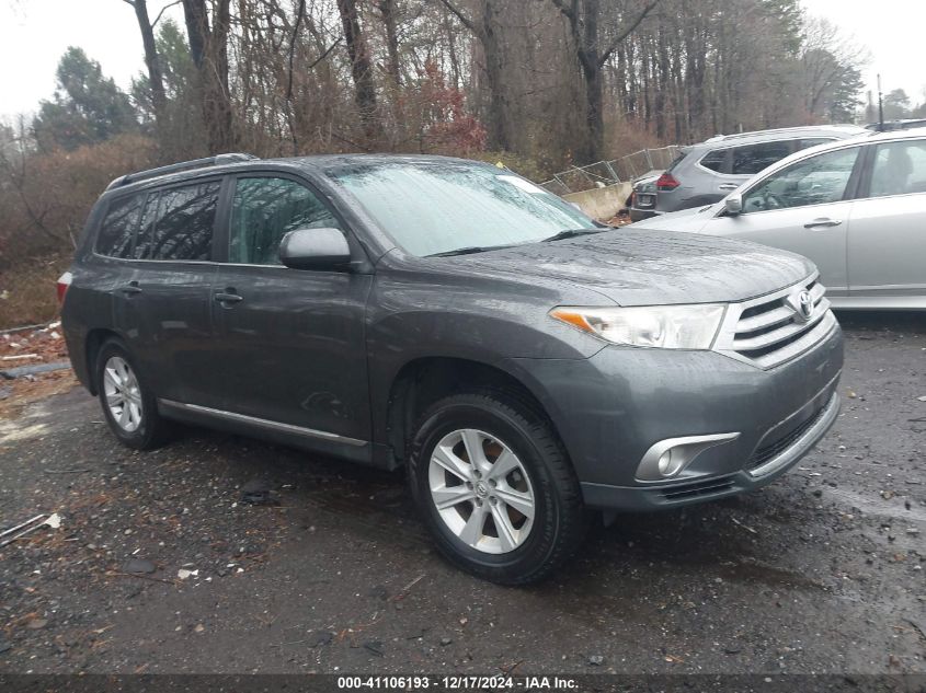 VIN 5TDBK3EH9DS255770 2013 Toyota Highlander, Plus/Se no.1