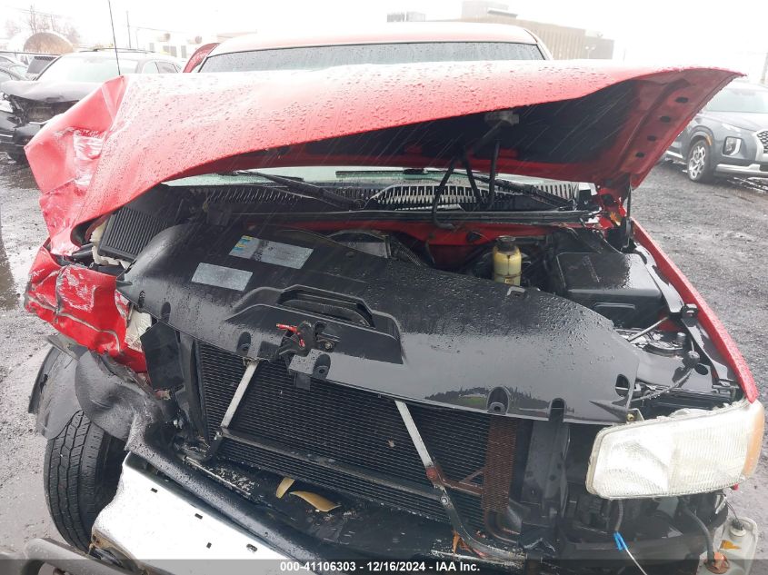 2000 GMC Sierra 1500 Sl VIN: 1GTEK14V1YE133554 Lot: 41106303