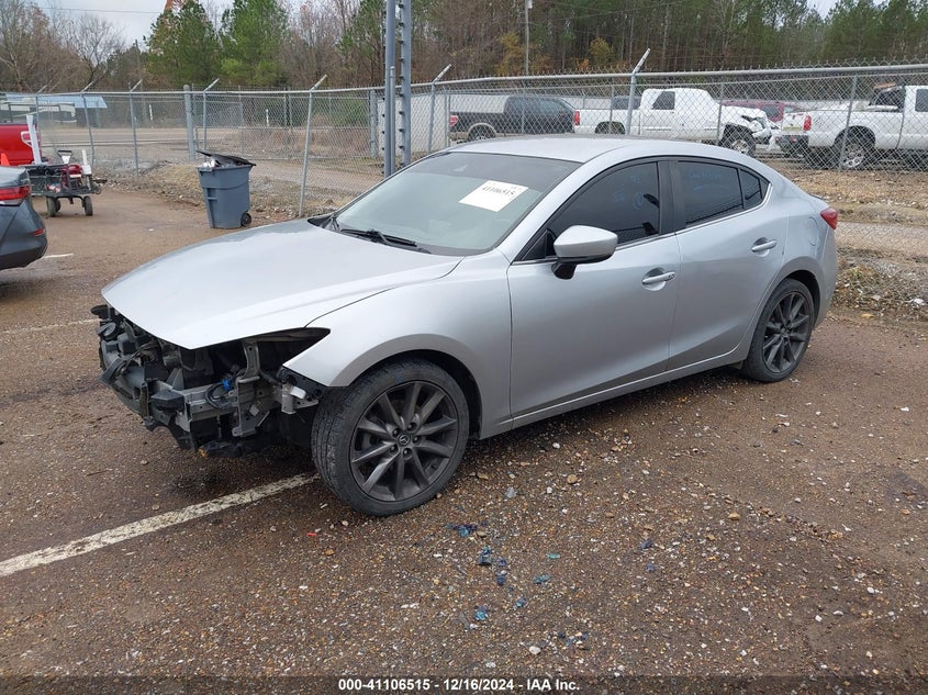 2018 MAZDA MAZDA3 TOURING - 3MZBN1V32JM201543