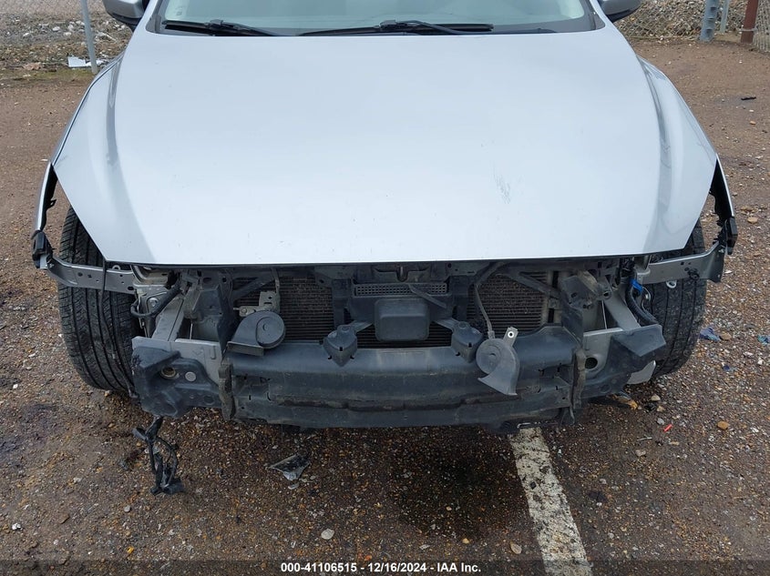 2018 MAZDA MAZDA3 TOURING - 3MZBN1V32JM201543