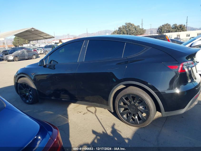 2024 Tesla Model Y Long Range Dual Motor All-Wheel Drive VIN: 7SAYGDEEXRA216186 Lot: 41106653