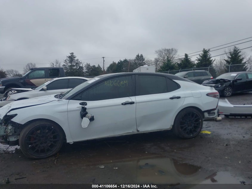 2022 TOYOTA CAMRY VIN: 4T1KZ1AK8NU069745