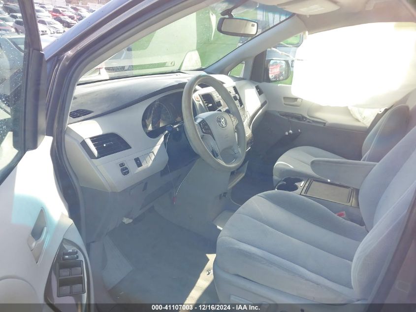 VIN 5TDKK3DC2DS320030 2013 TOYOTA SIENNA no.5