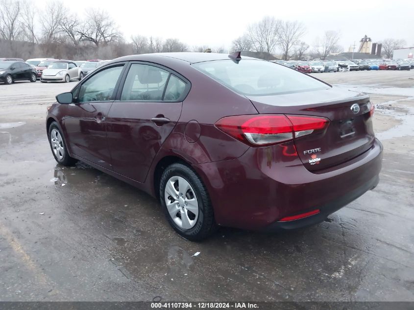 VIN 3KPFK4A76JE187468 2018 KIA FORTE no.3