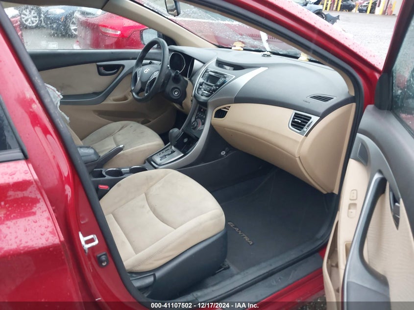 2013 HYUNDAI ELANTRA VIN: KMHDH4AE5DU706421