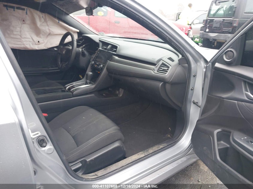 2017 HONDA CIVIC VIN: SHHFK7H53HU416245